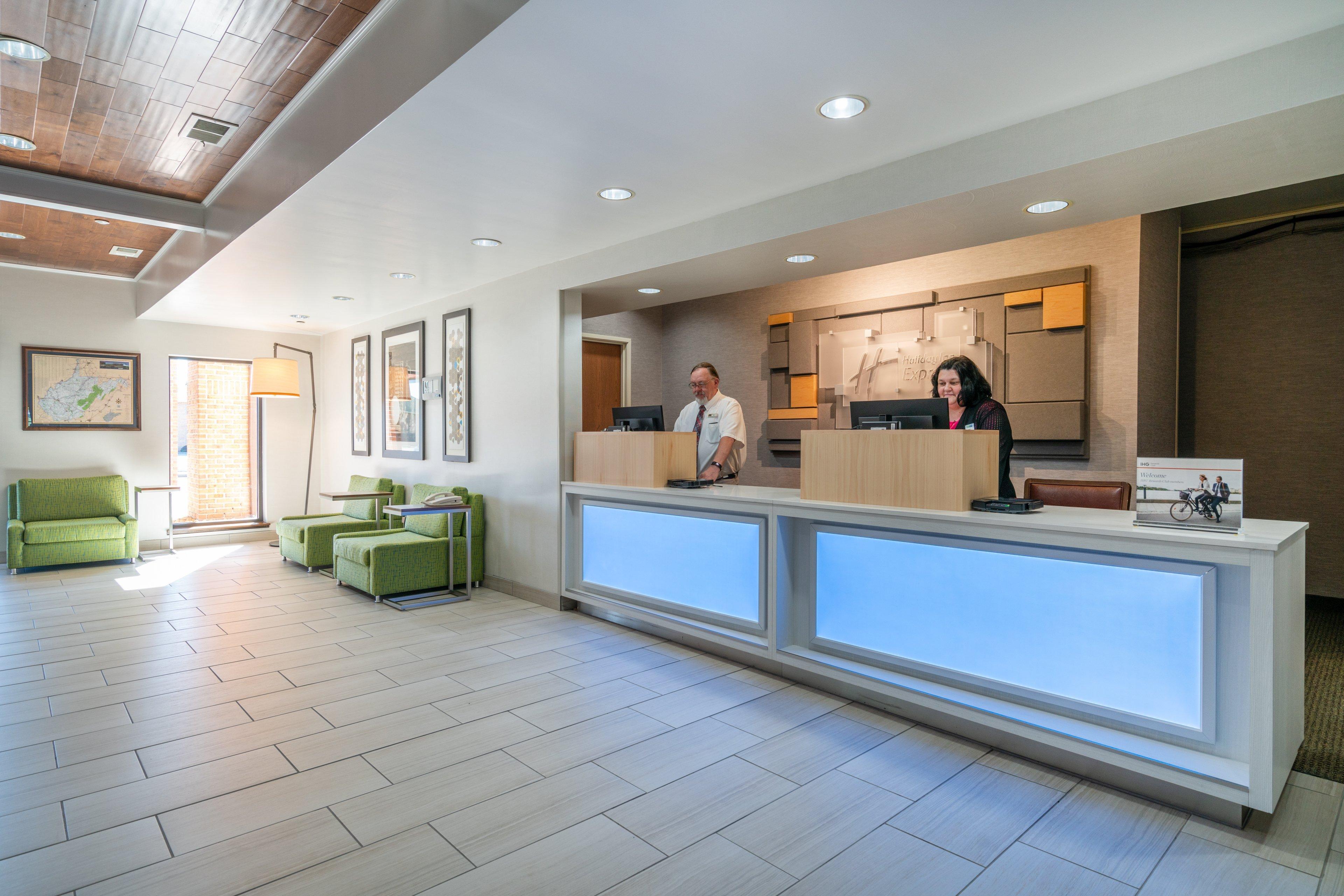 Holiday Inn Express Hotel & Suites Elkins By Ihg Exterior foto