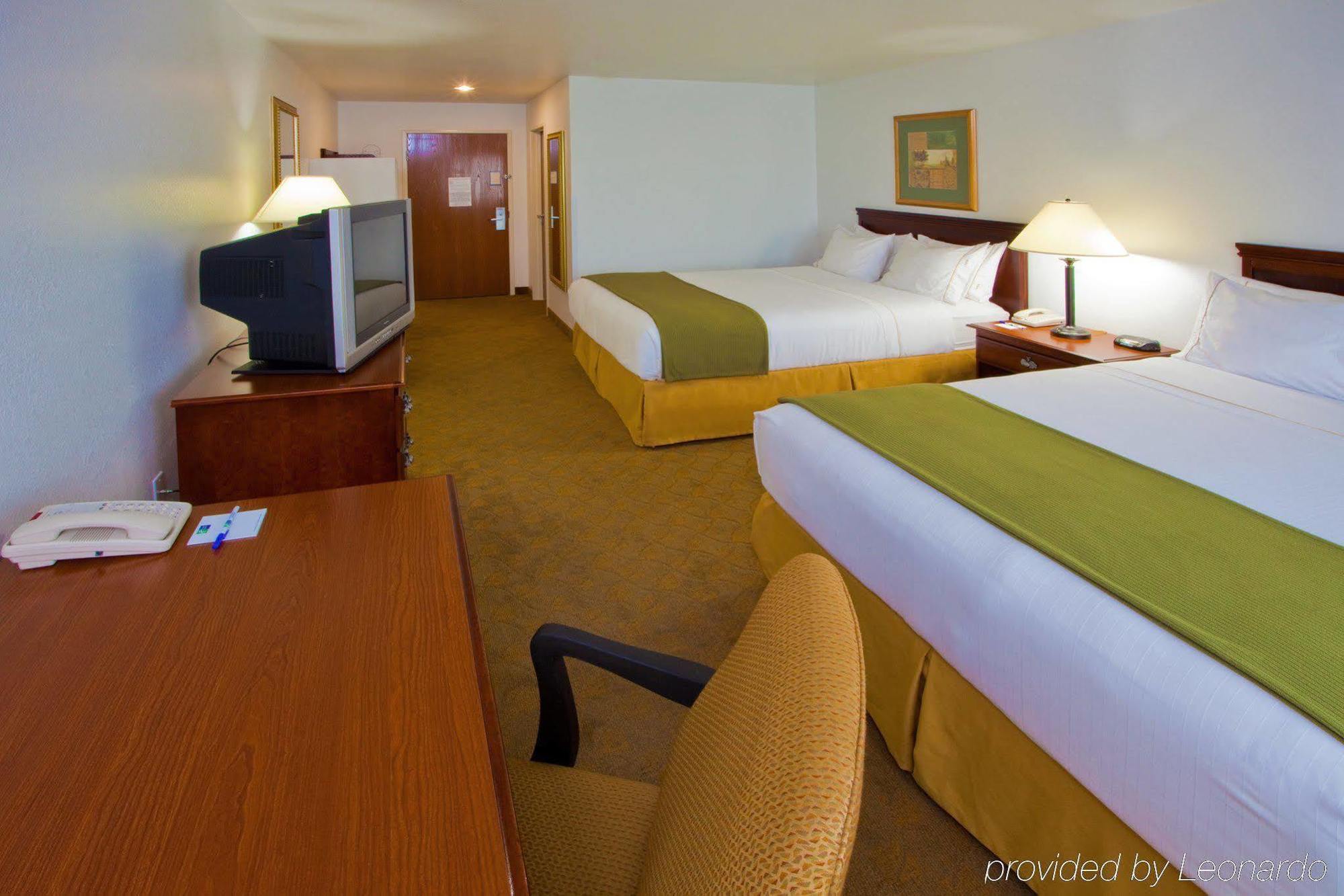 Holiday Inn Express Hotel & Suites Elkins By Ihg Exterior foto